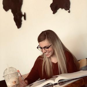 Meet your Posher, Jenna